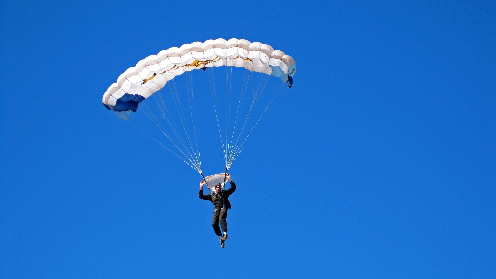 开云体育官方网站-旗下足球俱乐部成立绿色能源基金